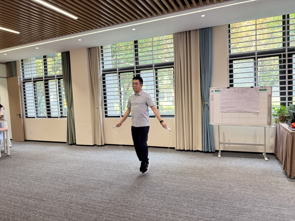 我校机关一分工会顺利举办趣味运动会